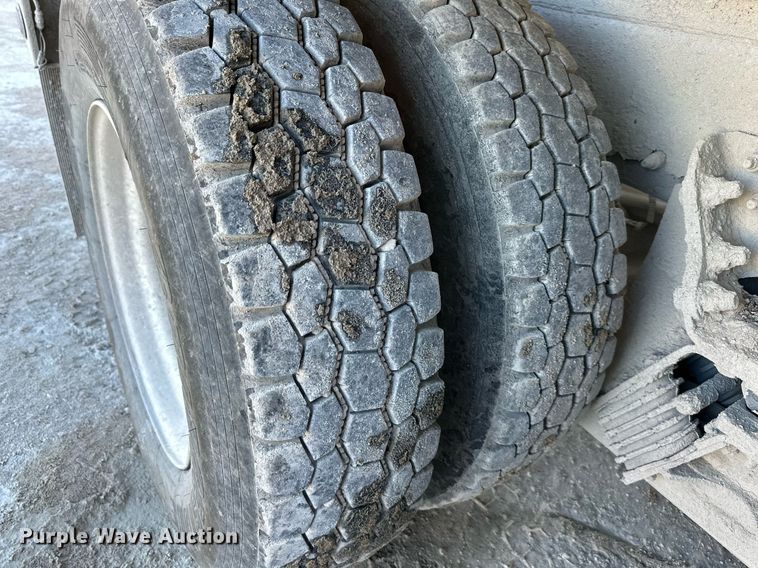 image for item DO4958 2009 Kenworth W900  ready mix truck