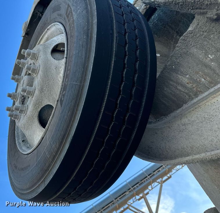 image for item DO4958 2009 Kenworth W900  ready mix truck