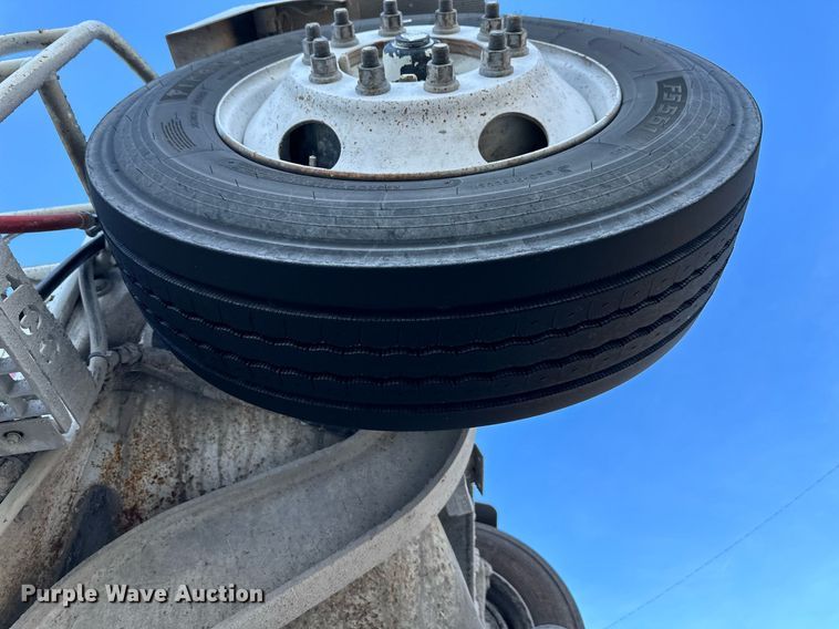 image for item DO4958 2009 Kenworth W900  ready mix truck