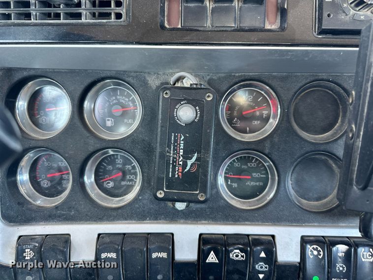 image for item DO4959 2012 Kenworth W900  ready mix truck