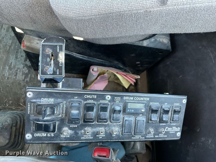 image for item DO4959 2012 Kenworth W900  ready mix truck