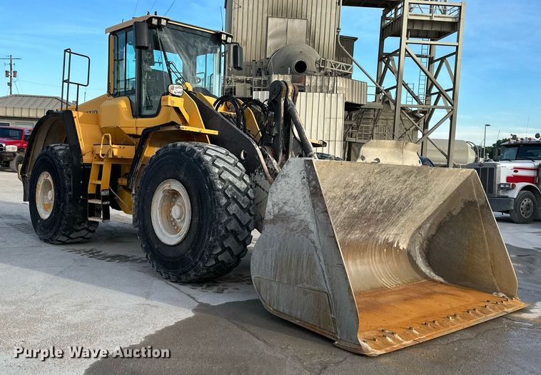 image for item DO4960 2010 Volvo L180F  wheel loader