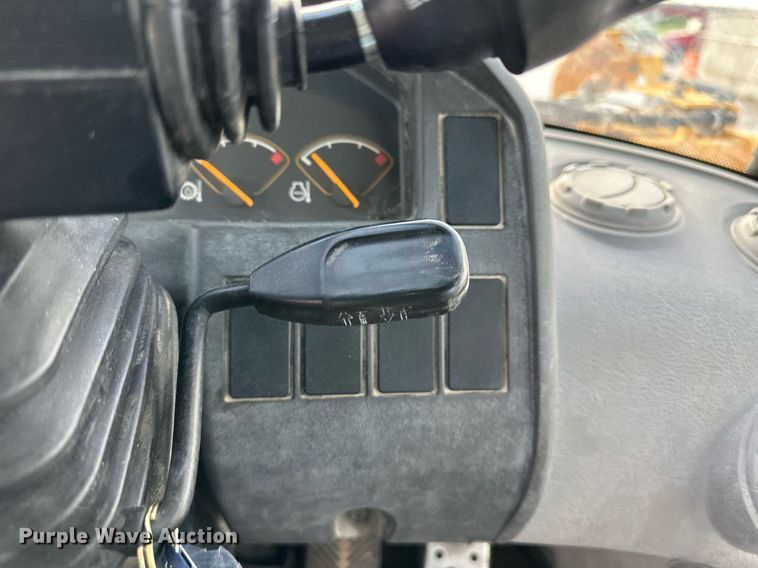 image for item DO4960 2010 Volvo L180F  wheel loader