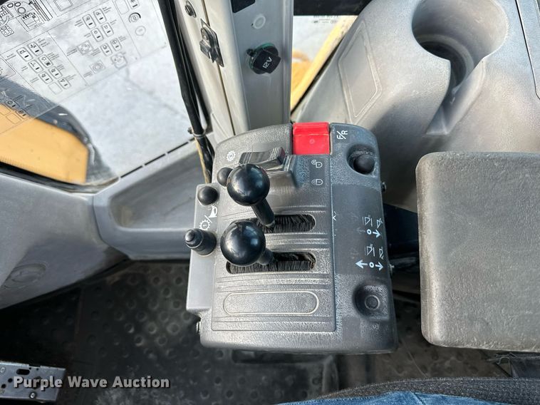 image for item DO4960 2010 Volvo L180F  wheel loader