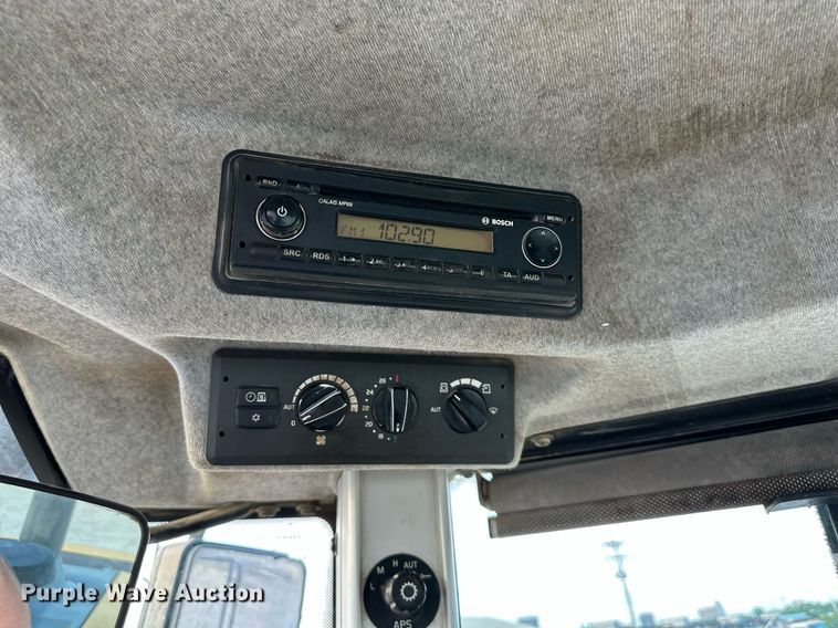 image for item DO4960 2010 Volvo L180F  wheel loader