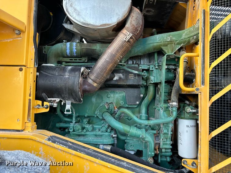 image for item DO4960 2010 Volvo L180F  wheel loader