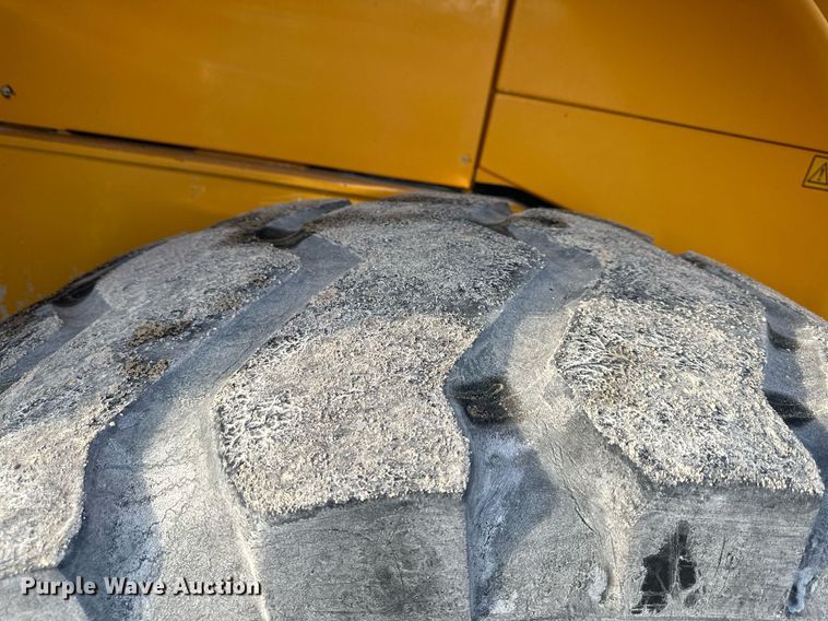 image for item DO4960 2010 Volvo L180F  wheel loader