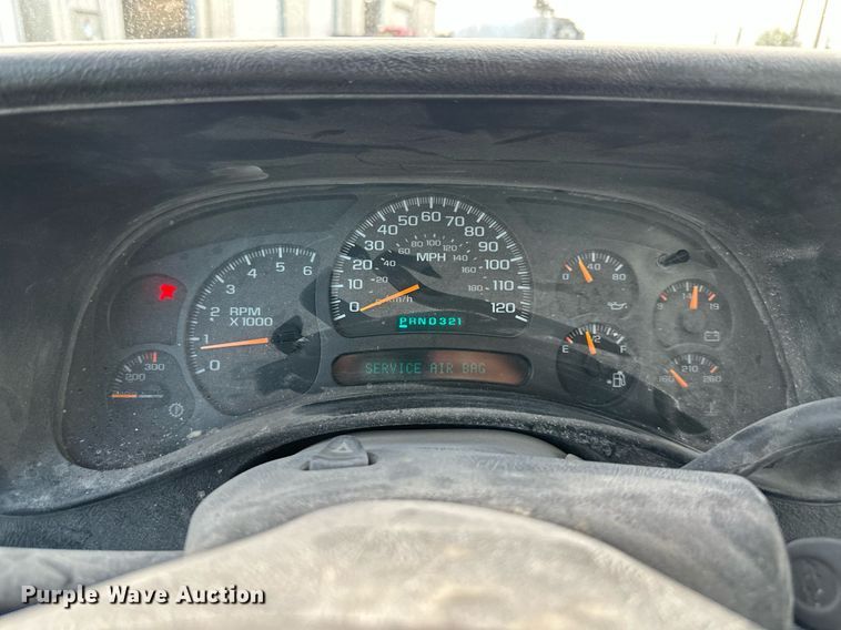 image for item DO4961 2005 Chevrolet Silverado 2500HD  Crew Cab pickup truck