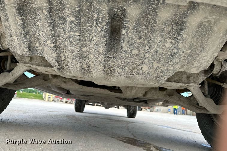 image for item DO4961 2005 Chevrolet Silverado 2500HD  Crew Cab pickup truck