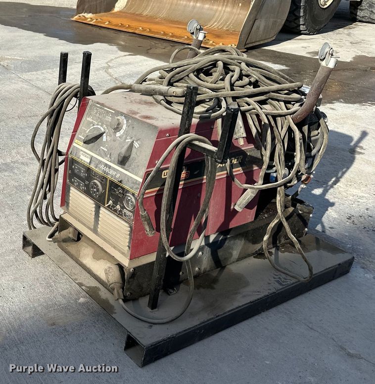 image for item DO4979 Lincoln Electric Ranger 8  welder