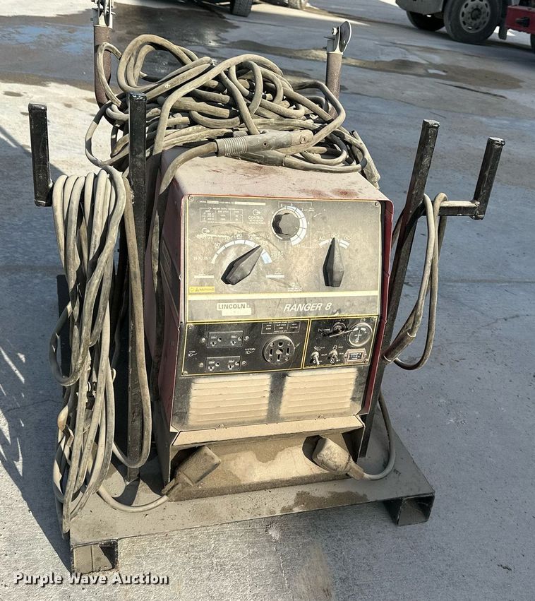 image for item DO4979 Lincoln Electric Ranger 8  welder