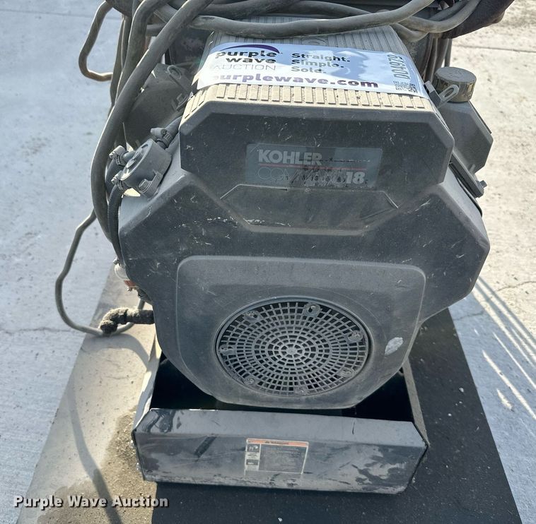 image for item DO4979 Lincoln Electric Ranger 8  welder