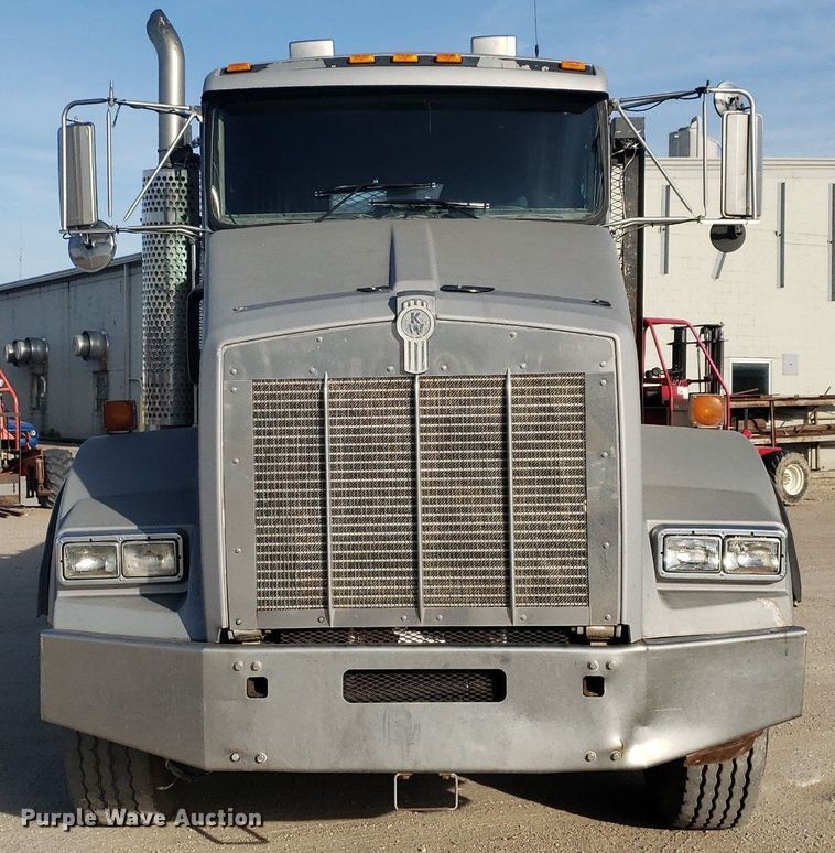 image for item DP7844 1998 Kenworth T800B  flatbed truck