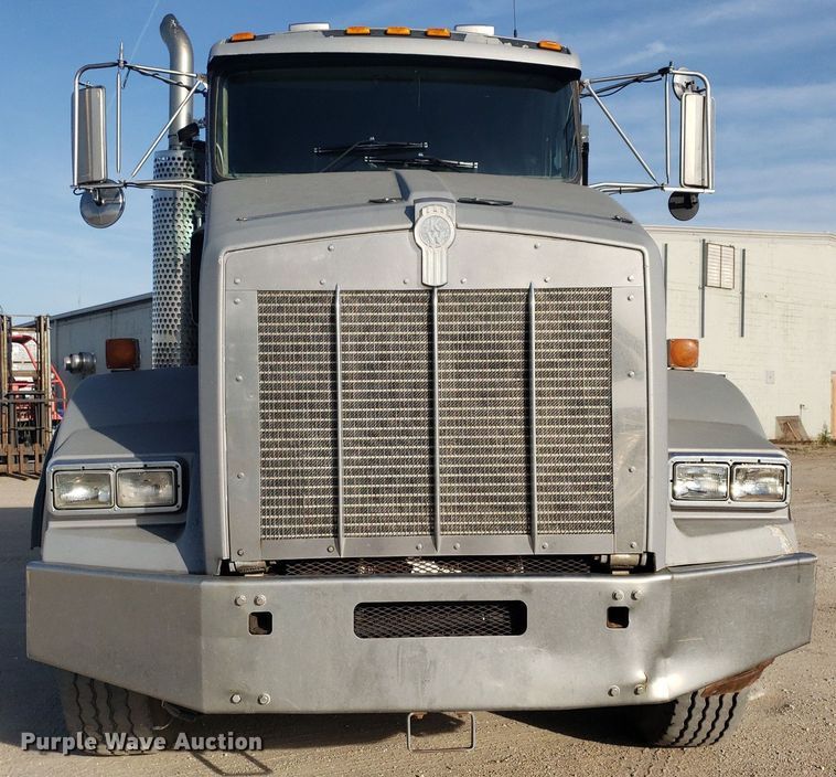 image for item DP7844 1998 Kenworth T800B  flatbed truck