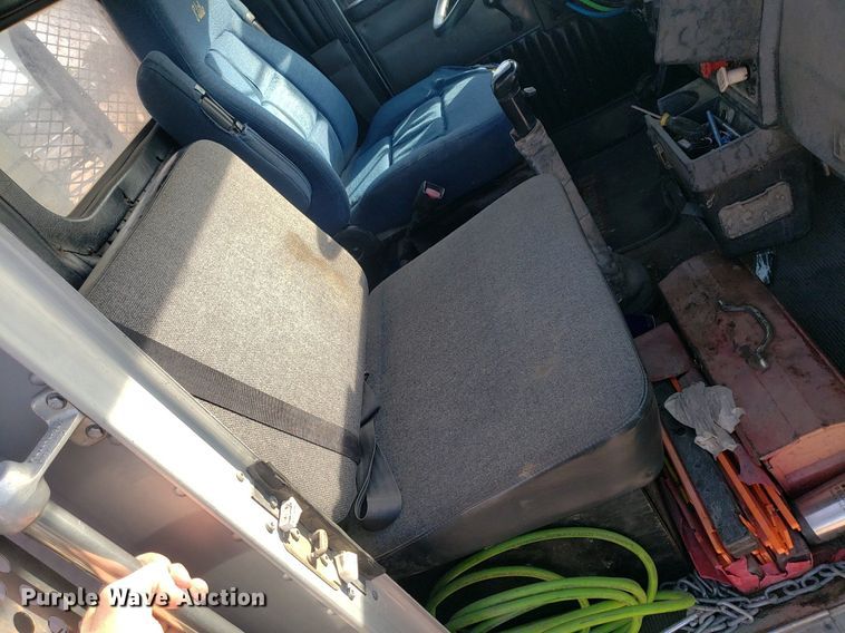 image for item DP7844 1998 Kenworth T800B  flatbed truck