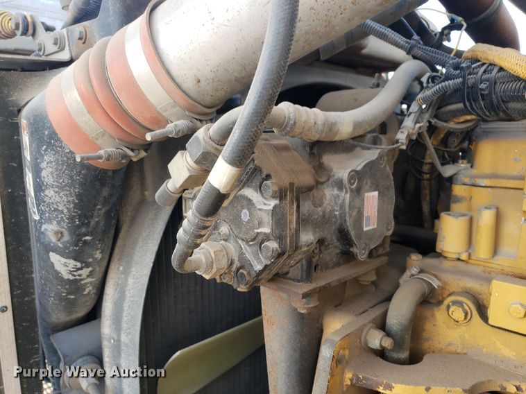 image for item DP7844 1998 Kenworth T800B  flatbed truck