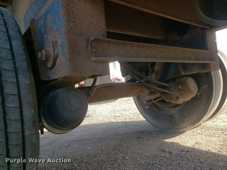 image for item DP7845 2000 Utility  flatbed trailer