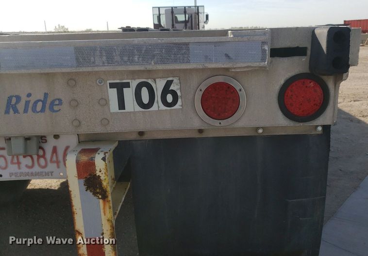 image for item DP7845 2000 Utility  flatbed trailer