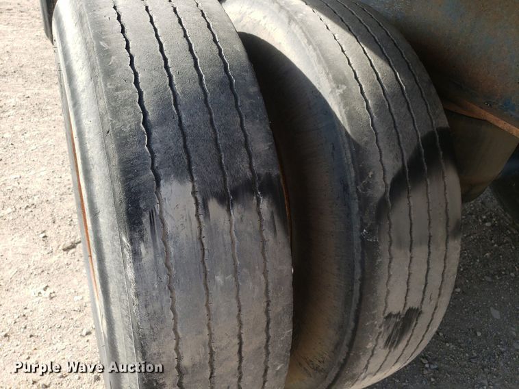 image for item DP7845 2000 Utility  flatbed trailer