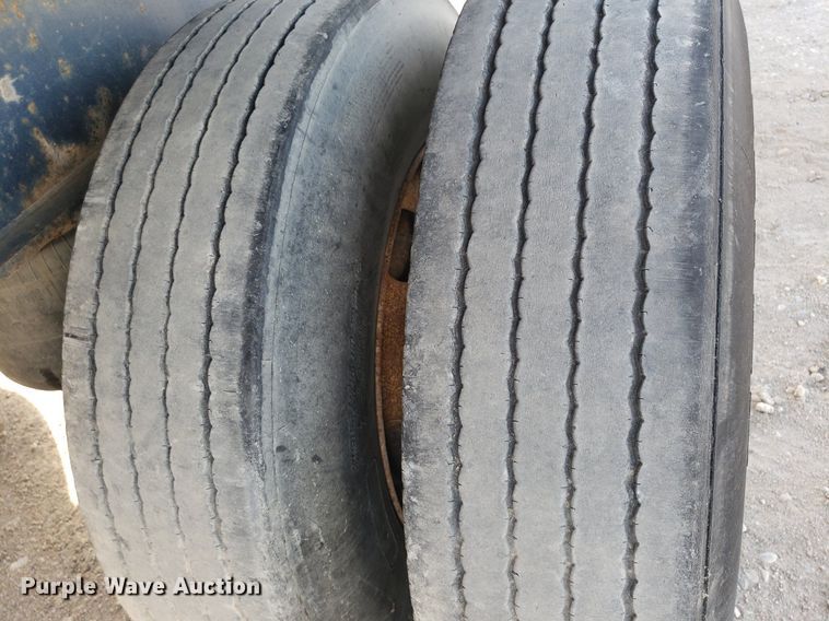 image for item DP7845 2000 Utility  flatbed trailer