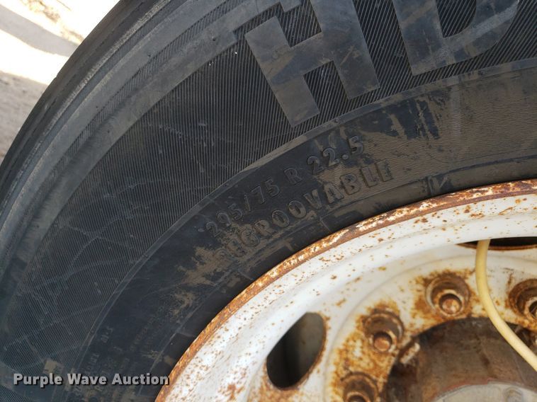 image for item DP7845 2000 Utility  flatbed trailer