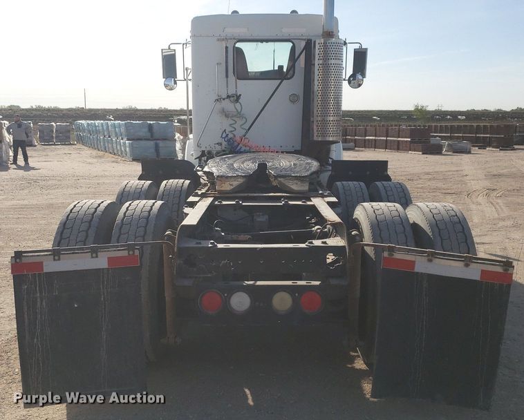 image for item DP7848 2005 Kenworth T800B  semi truck