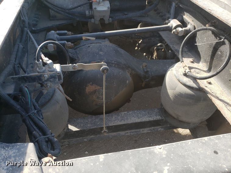 image for item DP7848 2005 Kenworth T800B  semi truck