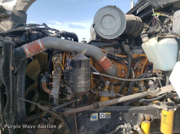 image for item DP7848 2005 Kenworth T800B  semi truck