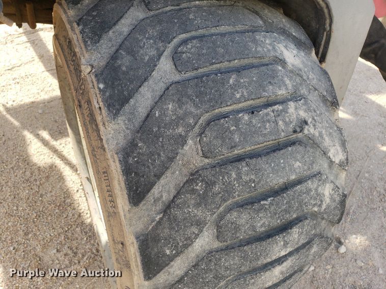 image for item DP7867 2003 Chrisman RT-5500 Navigator  forklift