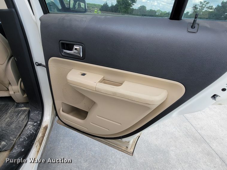 image for item HY9019 2008 Ford Edge SEL  SUV