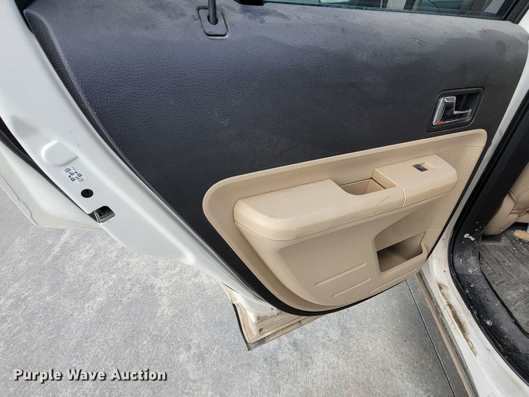 image for item HY9019 2008 Ford Edge SEL  SUV