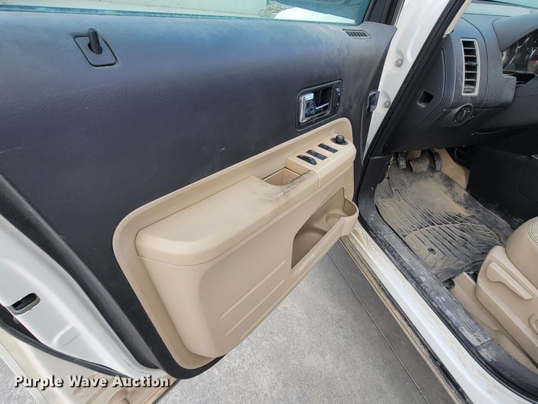 image for item HY9019 2008 Ford Edge SEL  SUV