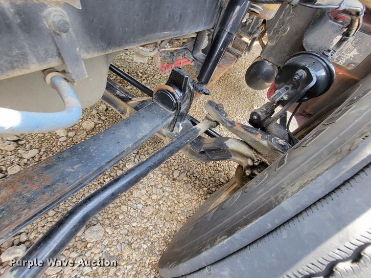 image for item HY9020 2015 Kenworth T680  semi truck