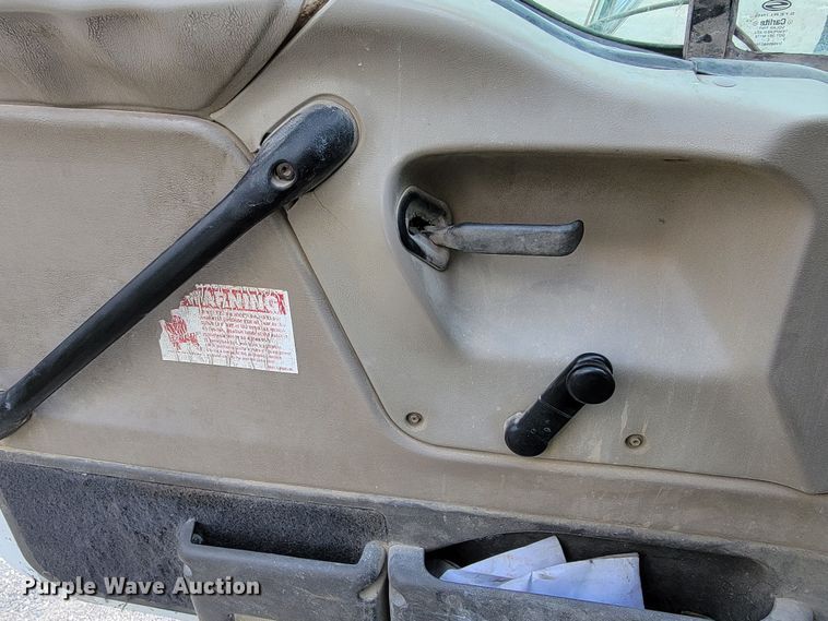 image for item HY9022 2006 Sterling LT9500  ready mix truck