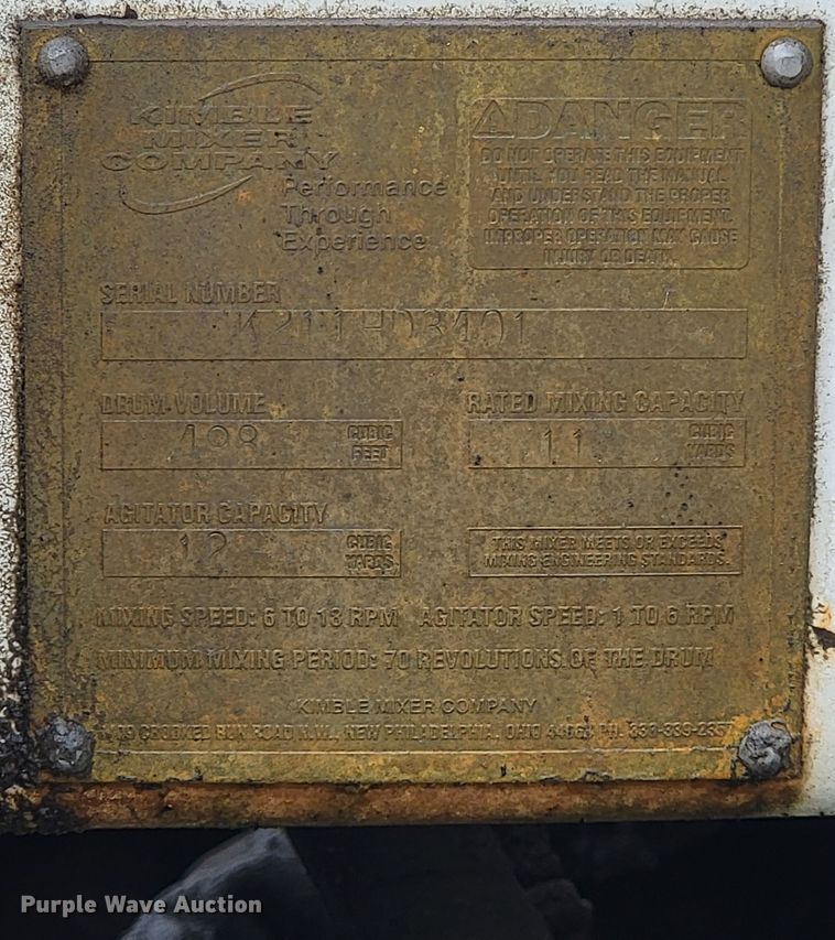 image for item HY9022 2006 Sterling LT9500  ready mix truck