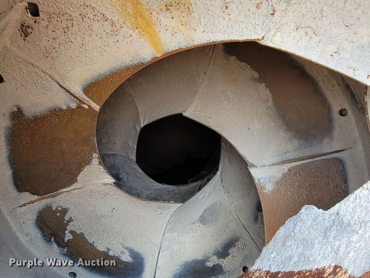 image for item HY9022 2006 Sterling LT9500  ready mix truck