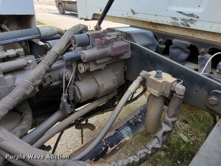 image for item HY9022 2006 Sterling LT9500  ready mix truck