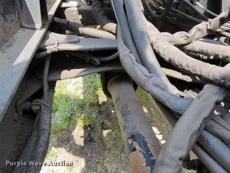 image for item HY9022 2006 Sterling LT9500  ready mix truck