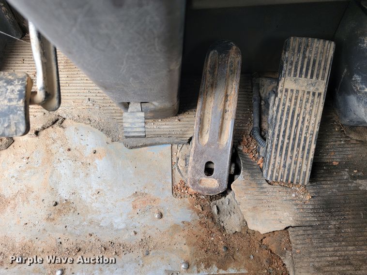 image for item JE9999 2004 Kenworth T800  ready mix truck