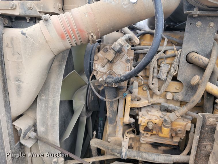 image for item JE9999 2004 Kenworth T800  ready mix truck