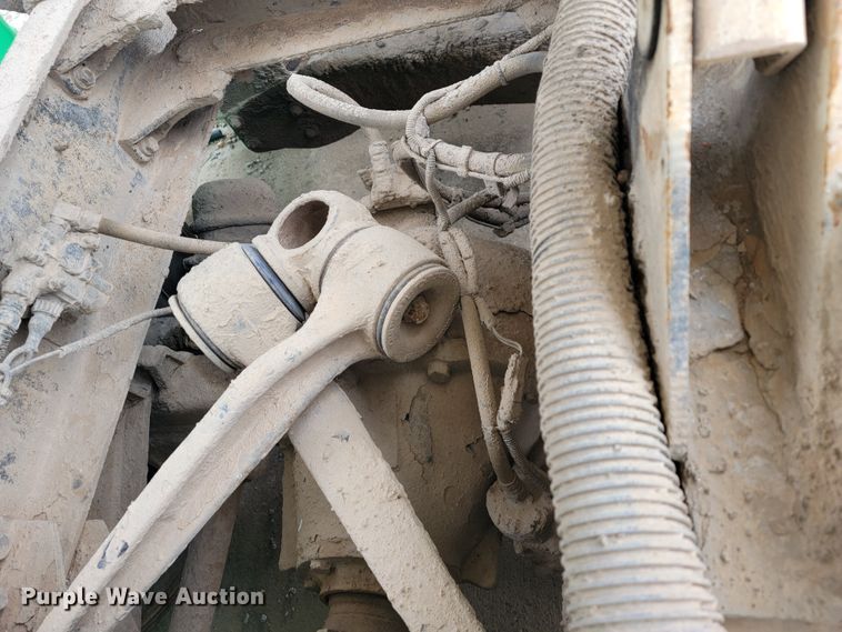 image for item JE9999 2004 Kenworth T800  ready mix truck