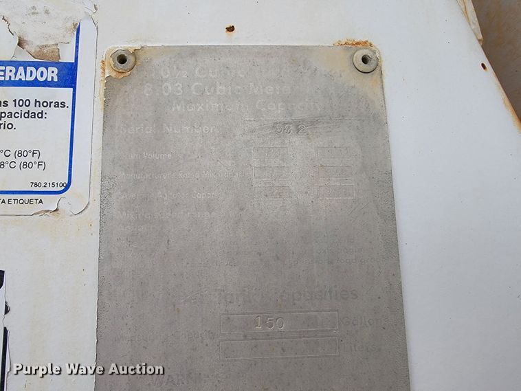 image for item JE9999 2004 Kenworth T800  ready mix truck