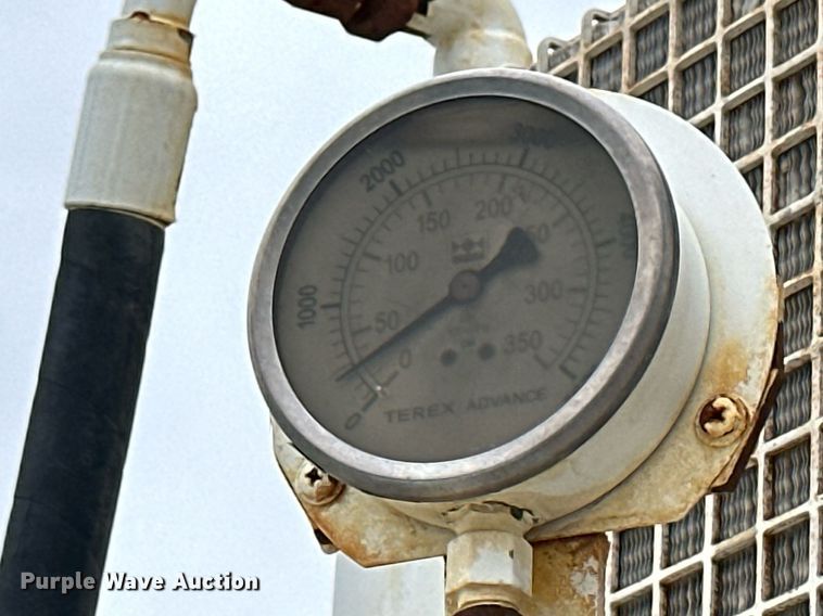 image for item KL9203 2007 Peterbilt 357  ready mix truck