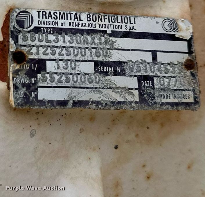 image for item KL9204 2004 Peterbilt 357  ready mix truck