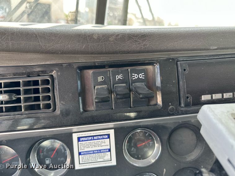 image for item KX9002 2015 Kenworth W900  ready mix truck