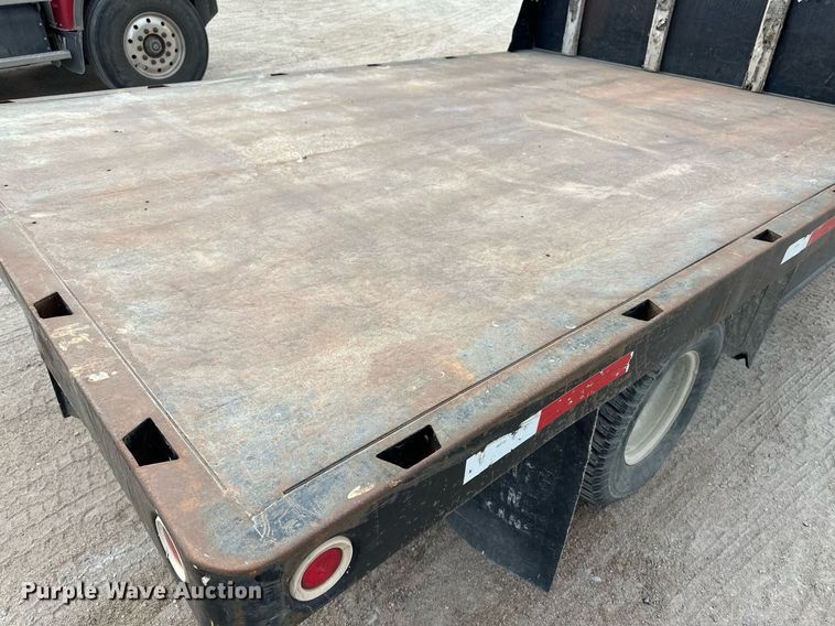 image for item KX9006 1993 Ford F350  flatbed pickup truck