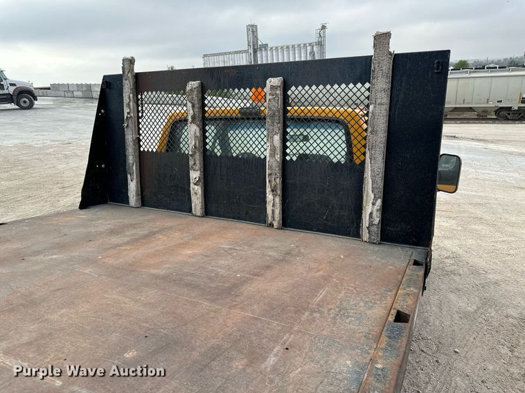 image for item KX9006 1993 Ford F350  flatbed pickup truck