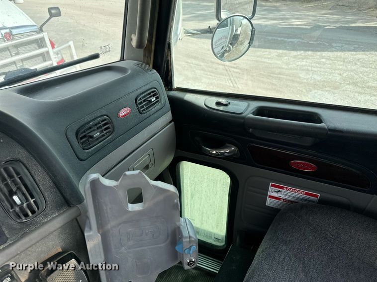 image for item KX9007 2015 Peterbilt 365  ready mix truck