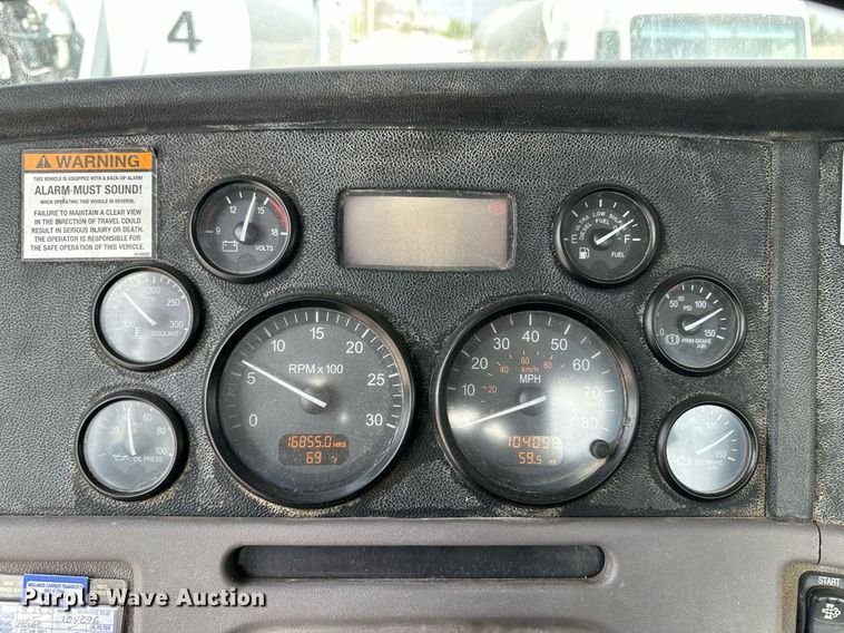 image for item KX9007 2015 Peterbilt 365  ready mix truck