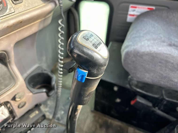 image for item KX9007 2015 Peterbilt 365  ready mix truck